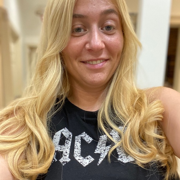 Meet your Posher, Jenna - Picture 1 of 1